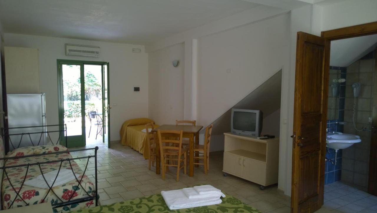Family Village Otranto Alimini Luaran gambar