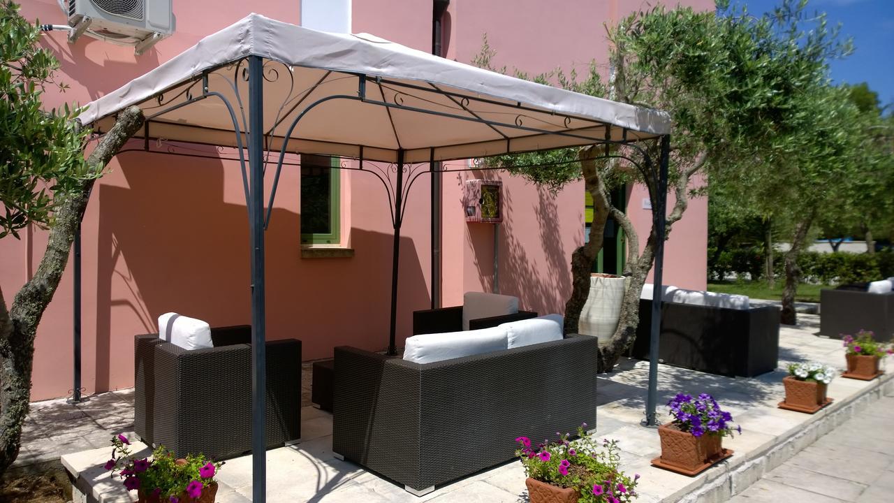 Family Village Otranto Alimini Luaran gambar