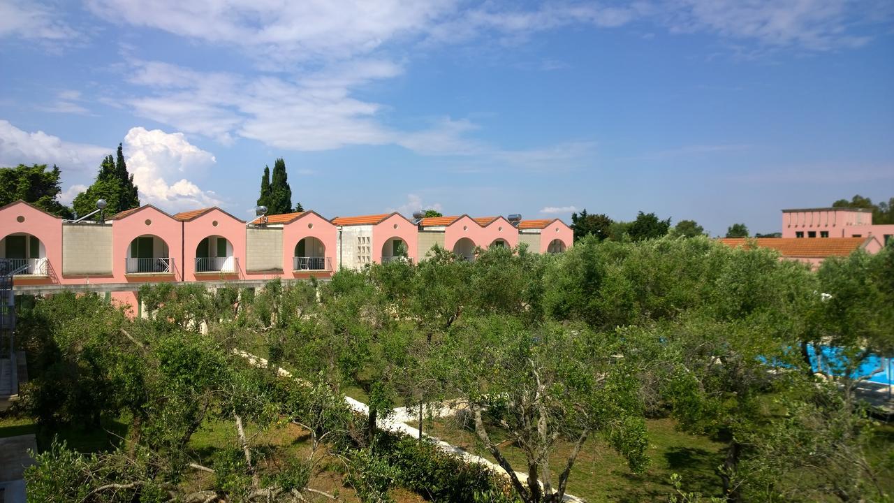 Family Village Otranto Alimini Luaran gambar